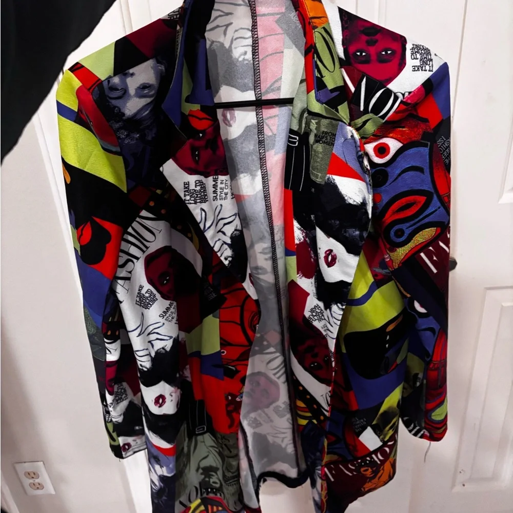 Colorful Abstract Print Blazer - Picture 4 of 5